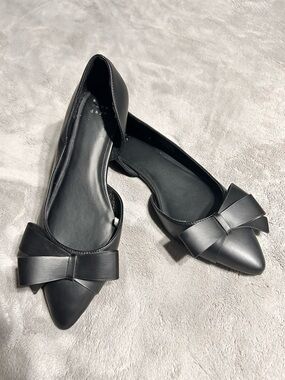 a new day Black Pointed Bow Flats